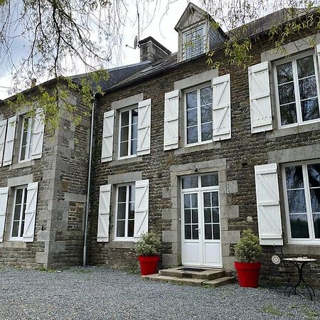 La Maison Des Amis En Normandie Pontfarcy Exterior foto