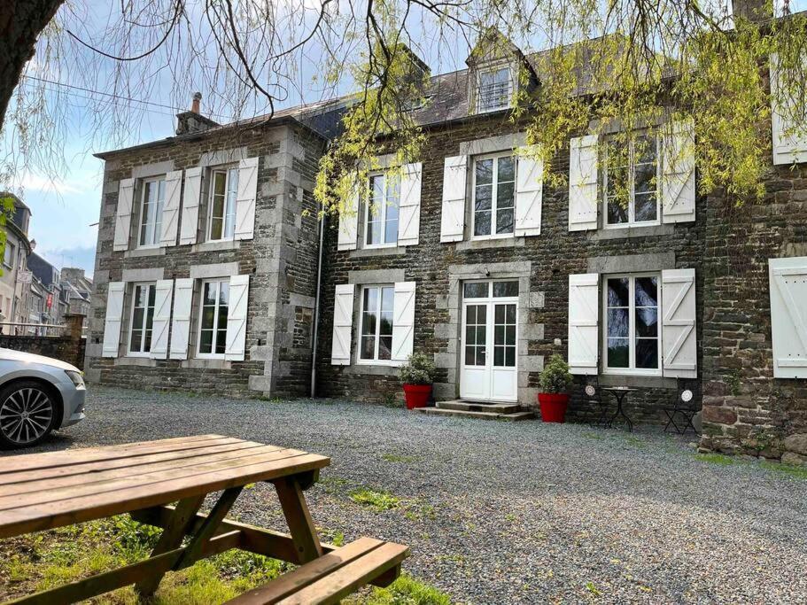 La Maison Des Amis En Normandie Pontfarcy Exterior foto