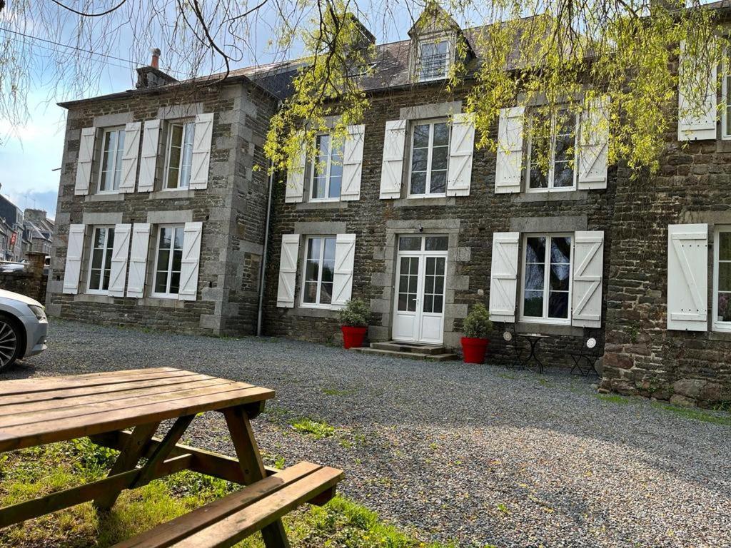La Maison Des Amis En Normandie Pontfarcy Exterior foto